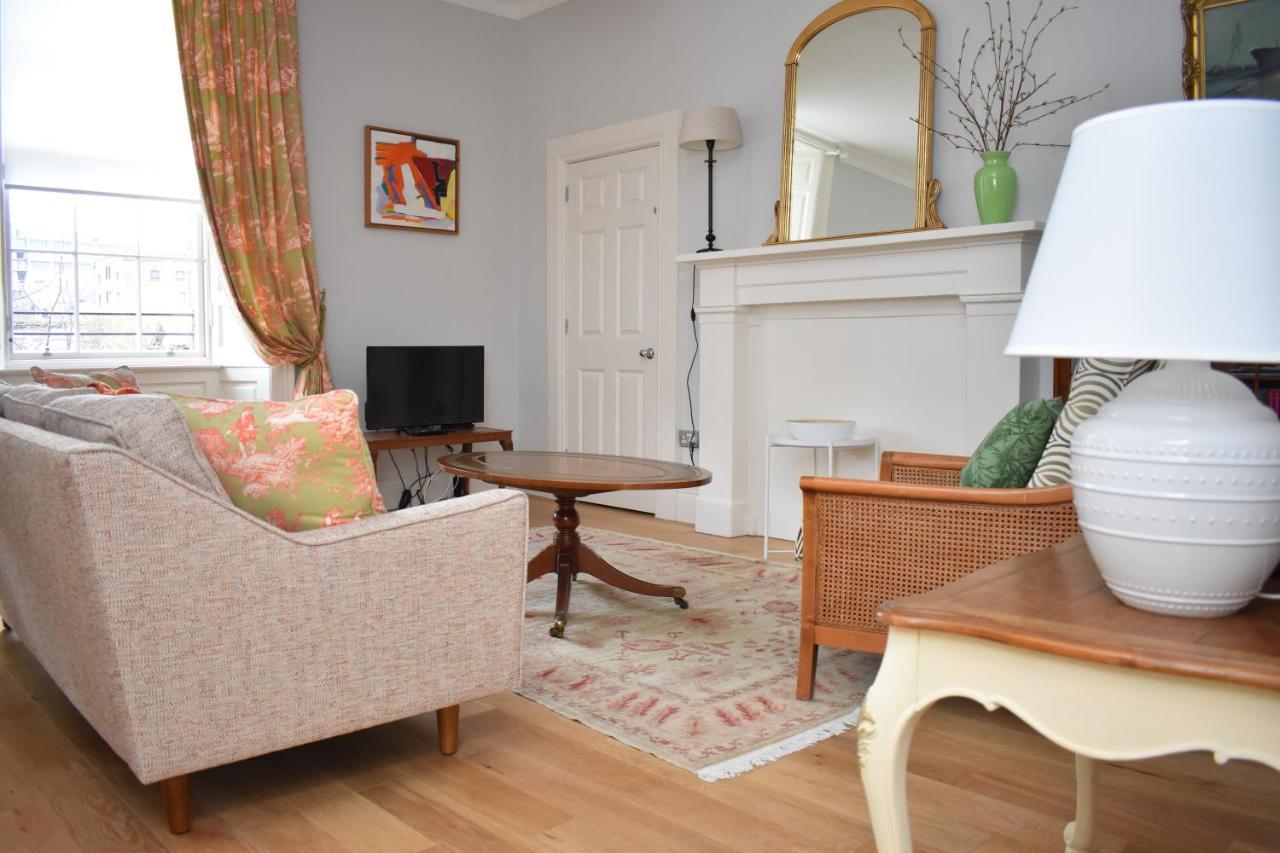 Bernard St - Bright And Spacious 1 Bed Apartment At The Shore! 爱丁堡 外观 照片