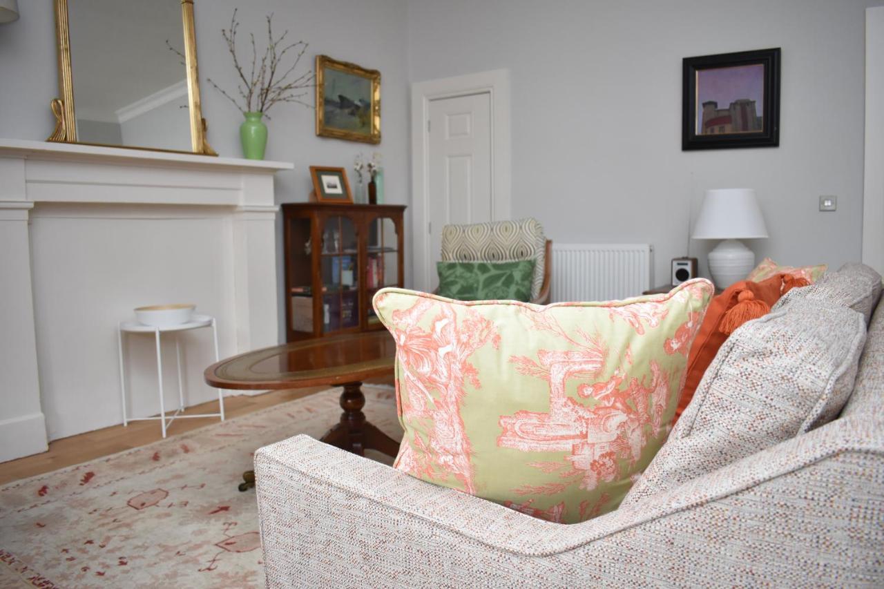 Bernard St - Bright And Spacious 1 Bed Apartment At The Shore! 爱丁堡 外观 照片